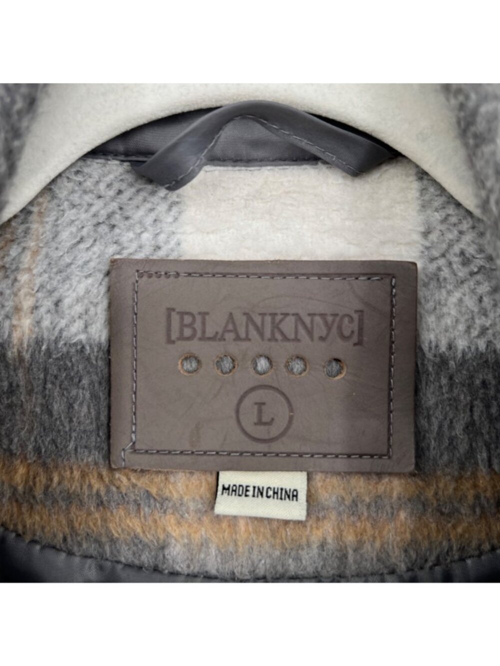 Blanknyc Plaid Shacket Jacket Gray Tan White Large Fleece Oversized Shirt Coat - Picture 8 of 14